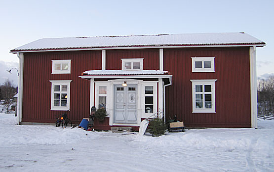 Tillbyggnad av burspråk. Järfälla Jakobsberg